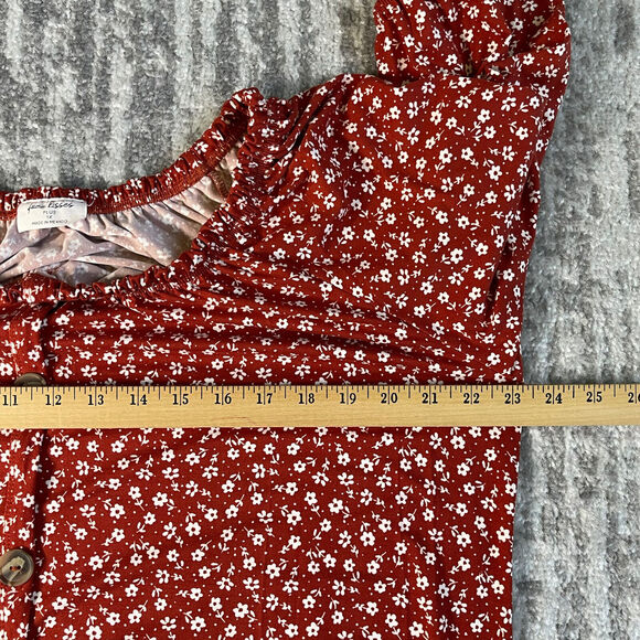 Free Kisses Off-the-Shoulder Blouse Women Size 1X Red Floral Stretch 3/4 Sleeve - Picture 3 of 9
